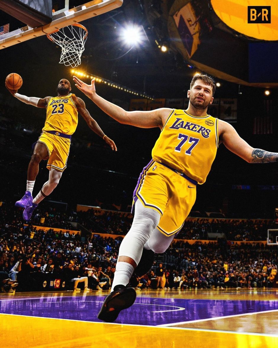 随机东契奇回归赛场，精彩发挥首场状态亮眼，切尔西观众沸腾！